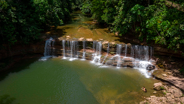 Cataratas de Regalías (Full day)